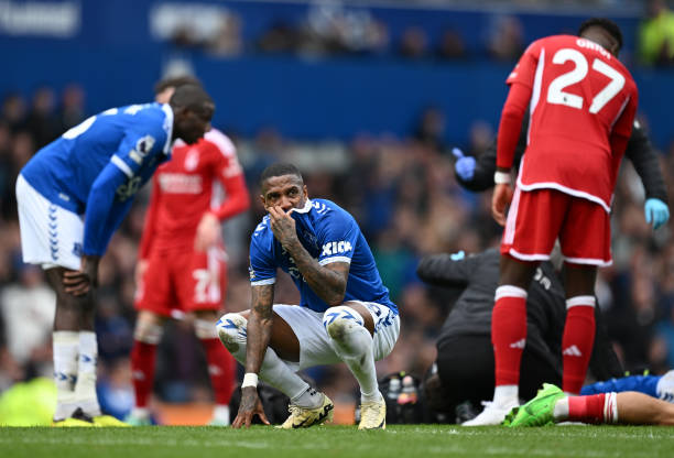 具团队精神 具团队精神